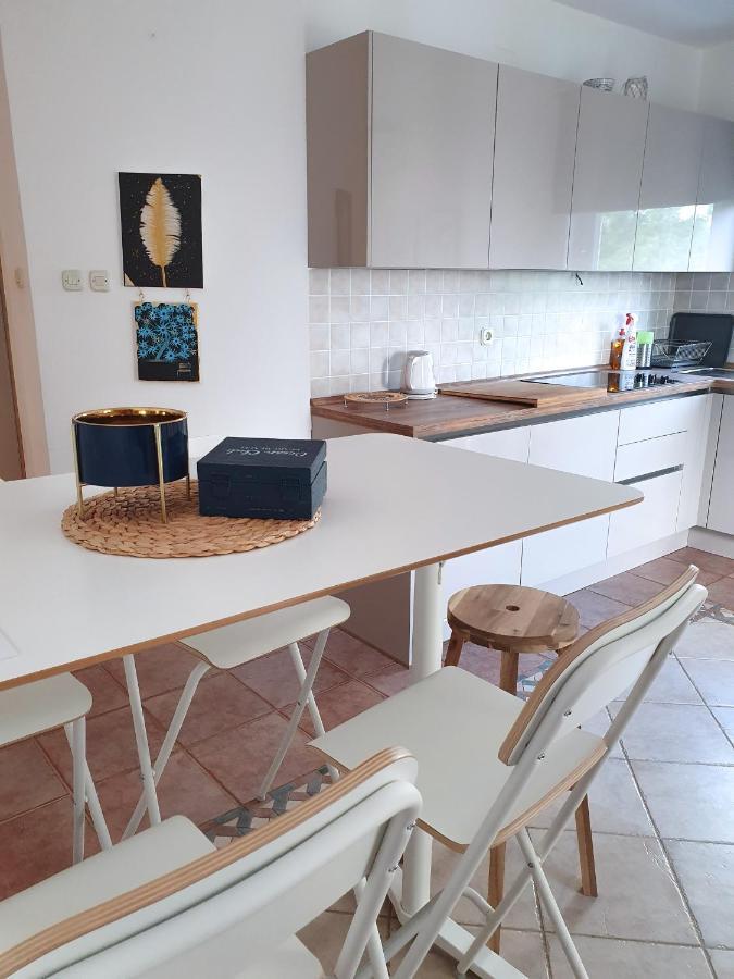 Apartments Lukas Novi Vinodolski Εξωτερικό φωτογραφία
