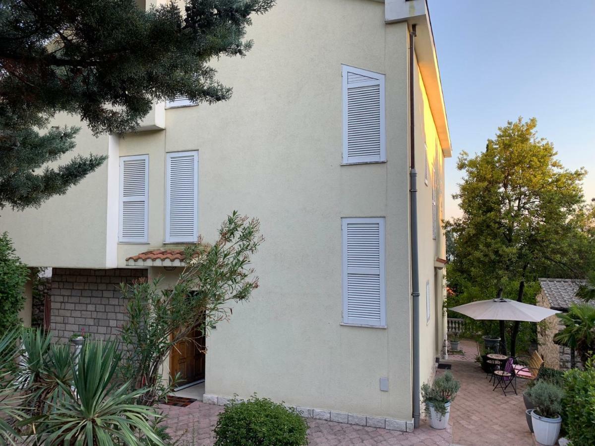 Apartments Lukas Novi Vinodolski Εξωτερικό φωτογραφία
