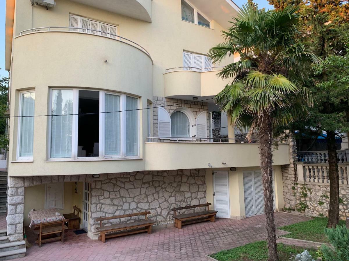 Apartments Lukas Novi Vinodolski Εξωτερικό φωτογραφία